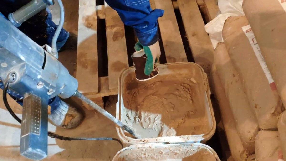 Огнеупорная смесь для кладки печей: приготовление растворов на основе глины, известки и цемента