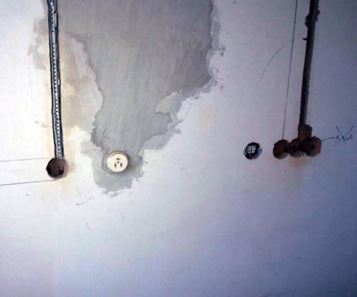 Чем проштробить стену под проводку без специального штробореза