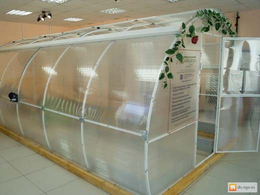 Теплица кормилица с раздвижным верхом