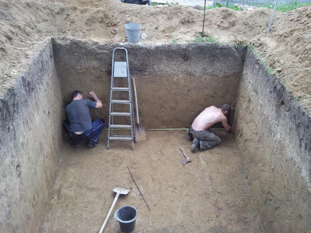 Погреб на дачном участке своими руками: возведение, устройство, оборудование | 5domov.ru - статьи о строительстве, ремонте, отделке домов и квартир