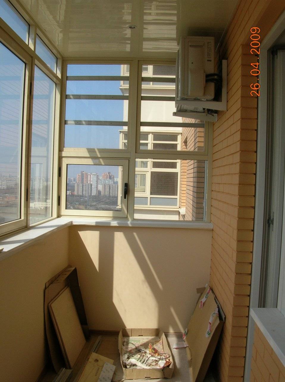 Как установить кондиционер на балконе и стоит ли? подробно