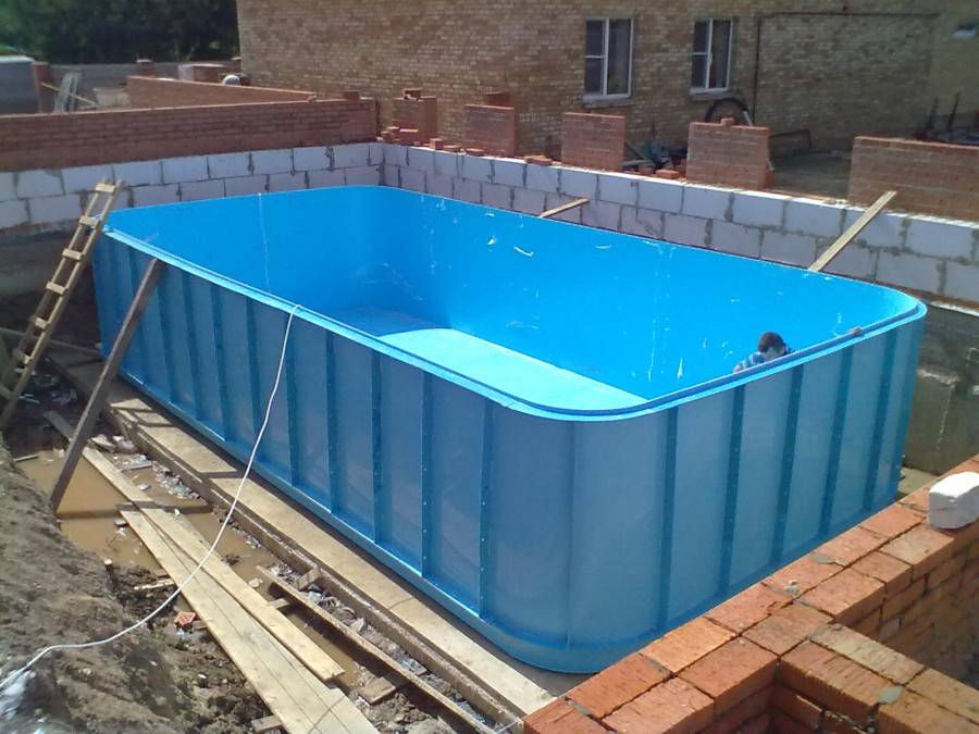 Строительство бассейна, как построить бассейн из полипропилена своими руками