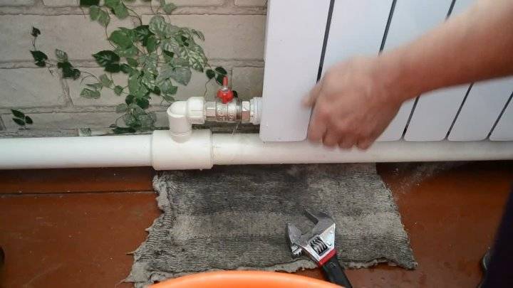 Как заделать трещину в чугунном радиаторе отопления