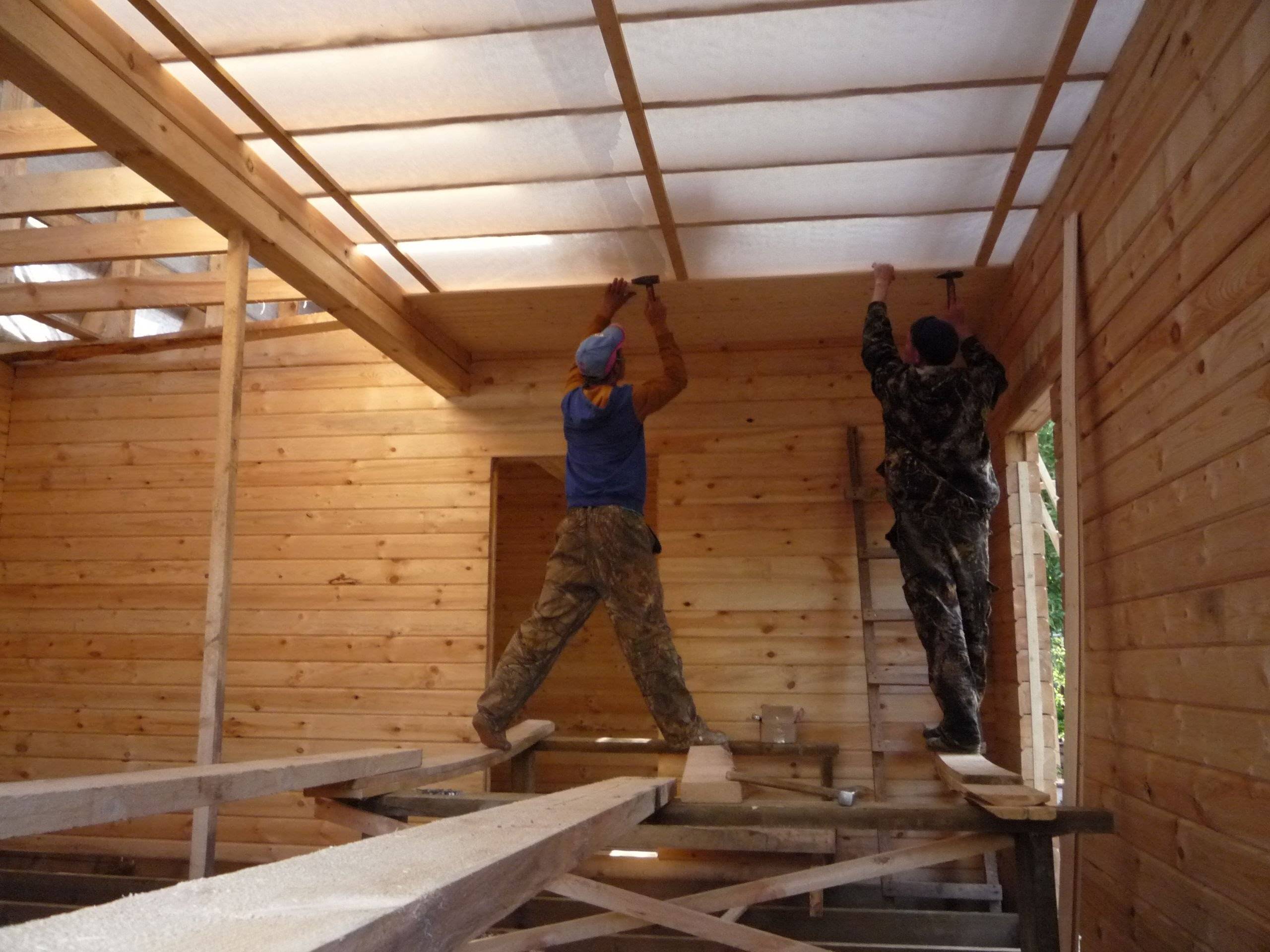 Из чего сделать потолок на веранде своими руками – выбор материала: фото, видео