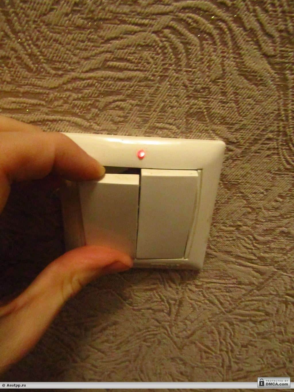 Как снять выключатель или розетку перед поклейкой стен обоями – блог stroyremontiruy. подробная инструкция как поменять выключатель как снять выключатель легранд со стены