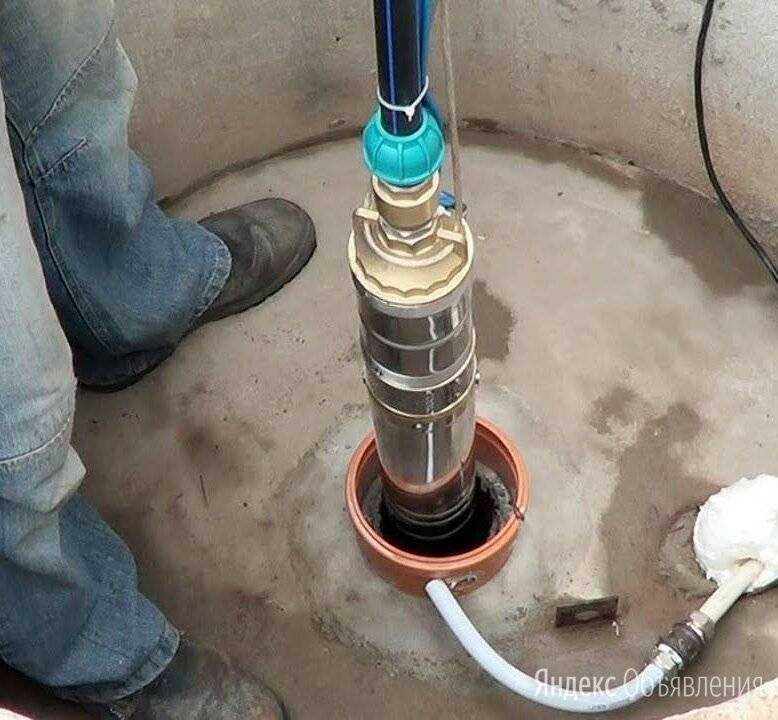 Установка насоса в скважину: на какую глубину опустить, подключение и замена