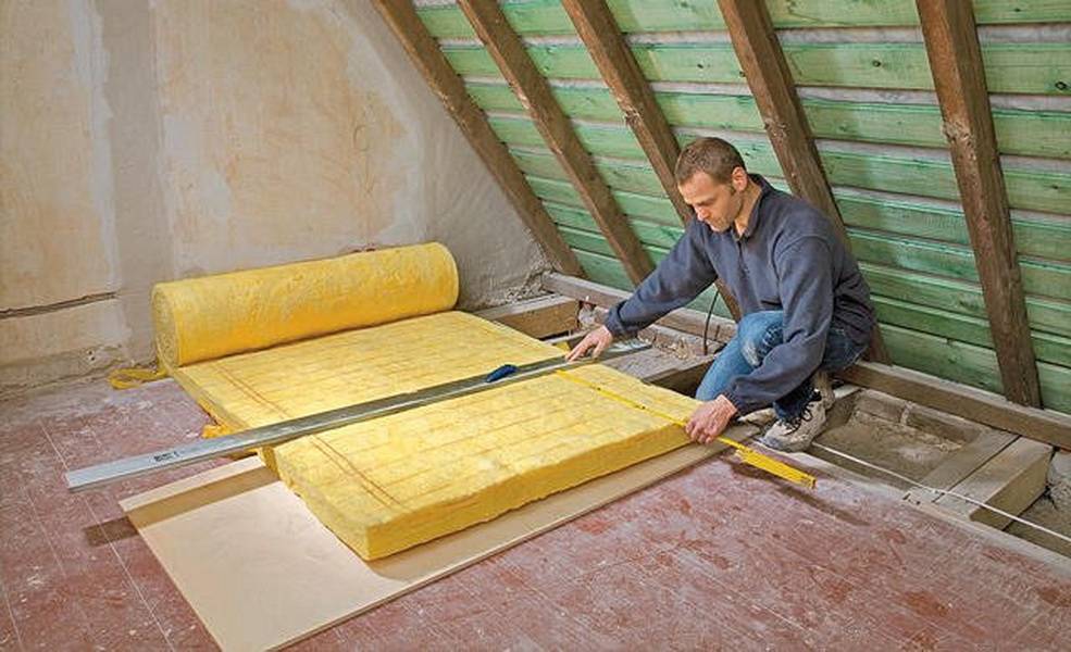 Технология утепления деревянного потолка