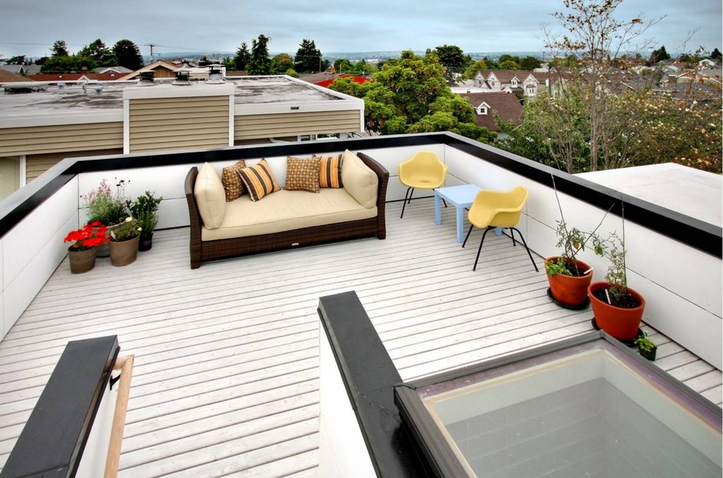 Как сделать террасу на крыше своего дома? устройство лестницы, гидро- и теплоизоляции
