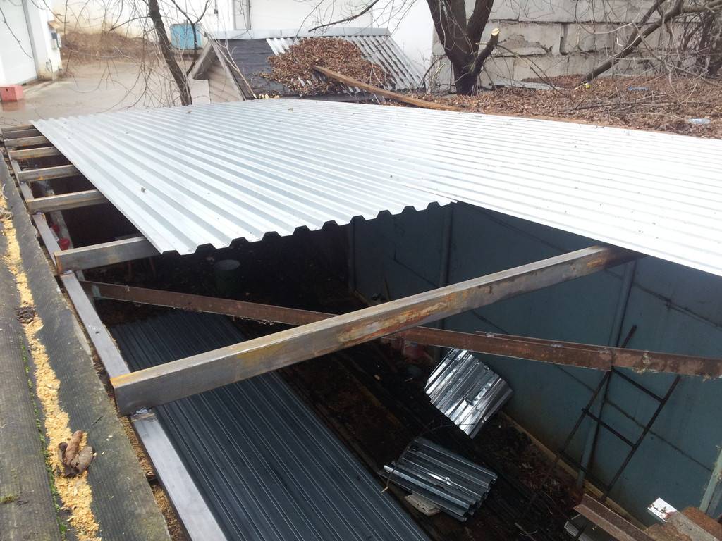 Недорогой и быстрый ремонт крыши гаража своими руками. поэтапно