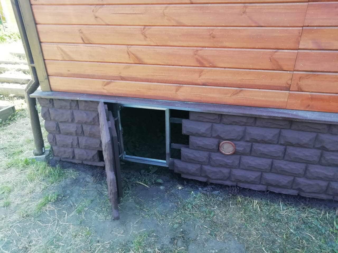 Отделка цоколя дома на винтовых сваях своими руками
