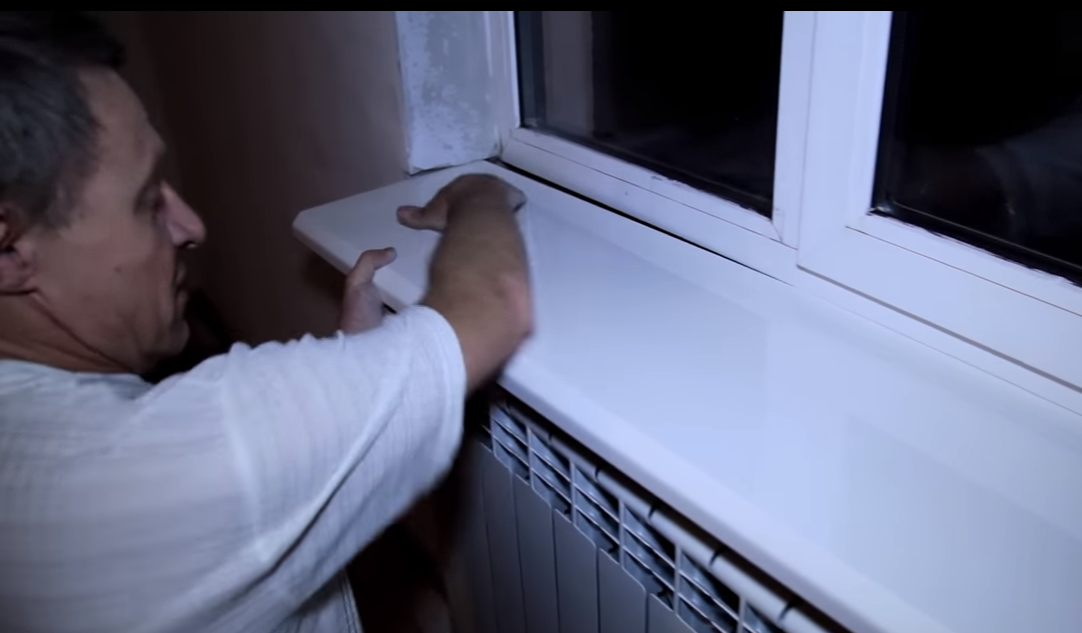 Как заменить подоконник у пластикового окна своими руками?